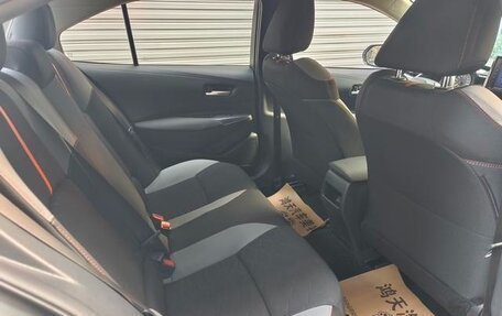 Toyota Corolla, 2022 год, 1 300 000 рублей, 9 фотография