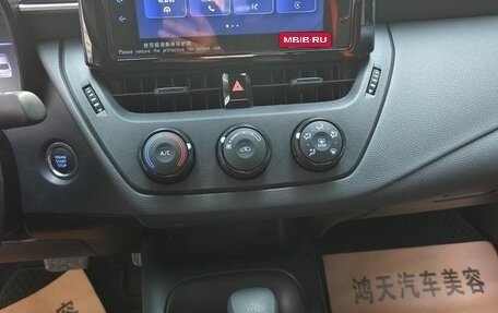 Toyota Corolla, 2022 год, 1 300 000 рублей, 5 фотография