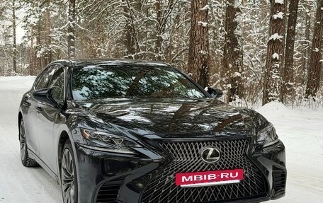 Lexus LS IV, 2018 год, 6 000 000 рублей, 3 фотография