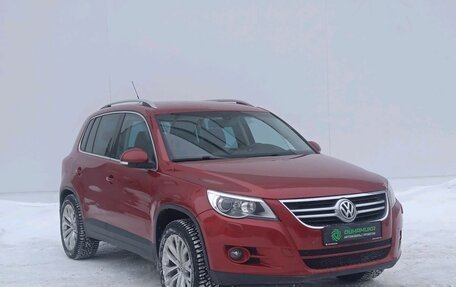 Volkswagen Tiguan I, 2010 год, 1 069 000 рублей, 3 фотография