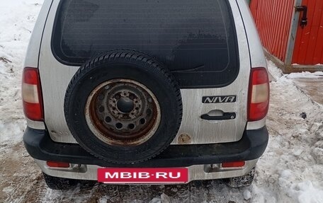 Chevrolet Niva I рестайлинг, 2008 год, 275 000 рублей, 2 фотография