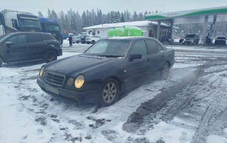 Mercedes-Benz E-Класс, 1995 год, 350 000 рублей, 8 фотография