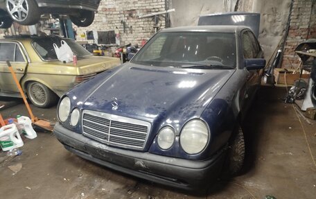 Mercedes-Benz E-Класс, 1995 год, 350 000 рублей, 11 фотография