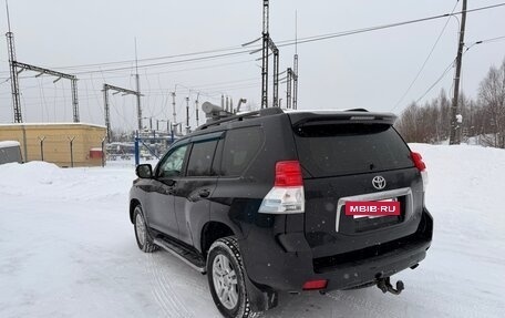 Toyota Land Cruiser Prado 150 рестайлинг 2, 2011 год, 2 650 000 рублей, 3 фотография