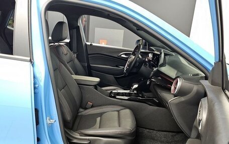 Chevrolet Trax, 2023 год, 2 034 000 рублей, 7 фотография