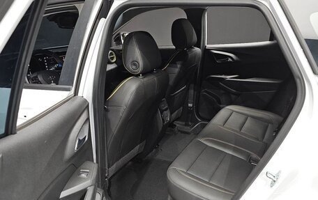 Chevrolet Trax, 2023 год, 1 914 000 рублей, 8 фотография