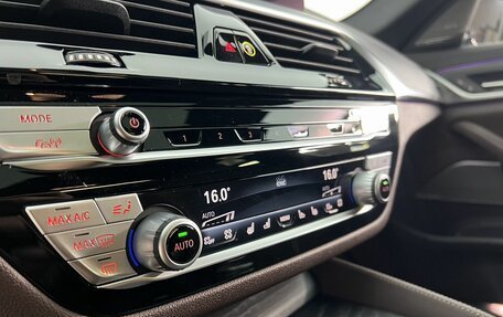 BMW 5 серия, 2021 год, 6 650 000 рублей, 16 фотография