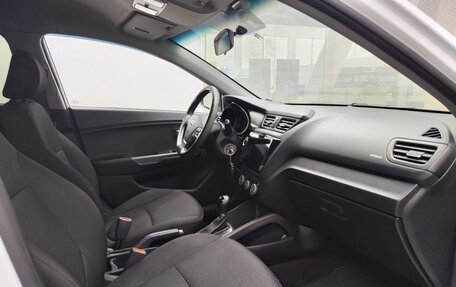 KIA Rio III рестайлинг, 2016 год, 999 000 рублей, 13 фотография