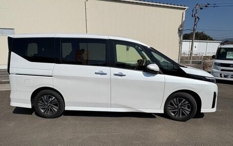 Nissan Serena IV, 2022 год, 1 550 099 рублей, 4 фотография