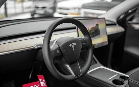 Tesla Model Y I, 2023 год, 4 975 000 рублей, 7 фотография