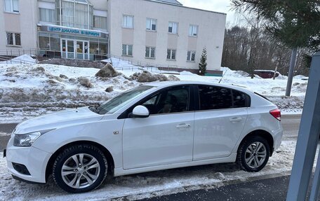 Chevrolet Cruze II, 2011 год, 650 000 рублей, 4 фотография