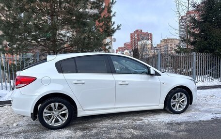 Chevrolet Cruze II, 2011 год, 650 000 рублей, 6 фотография