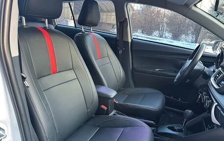 Toyota Yaris XP150 рестайлинг, 2022 год, 1 430 000 рублей, 12 фотография