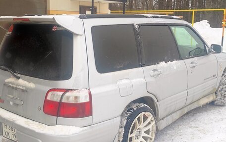 Subaru Forester, 2001 год, 700 000 рублей, 3 фотография