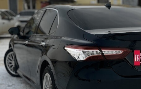 Toyota Camry, 2018 год, 2 600 000 рублей, 6 фотография