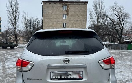 Nissan Pathfinder, 2014 год, 1 670 000 рублей, 3 фотография