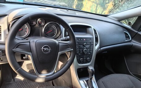 Opel Astra J, 2011 год, 770 000 рублей, 6 фотография