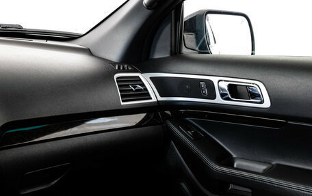 Ford Explorer VI, 2013 год, 1 799 000 рублей, 14 фотография