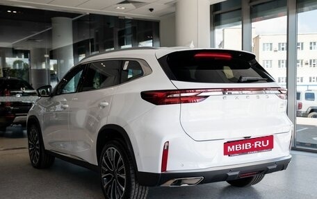 CheryExeed TXL, 2024 год, 3 880 000 рублей, 6 фотография