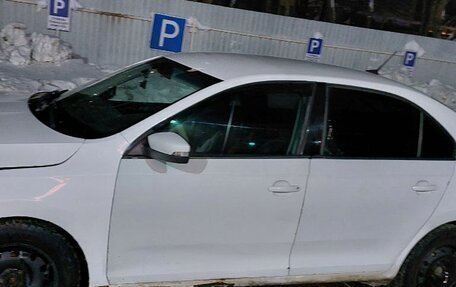 Skoda Rapid I, 2018 год, 400 000 рублей, 2 фотография