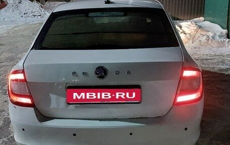 Skoda Rapid I, 2018 год, 400 000 рублей, 3 фотография