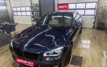 BMW 7 серия, 2015 год, 2 630 000 рублей, 3 фотография