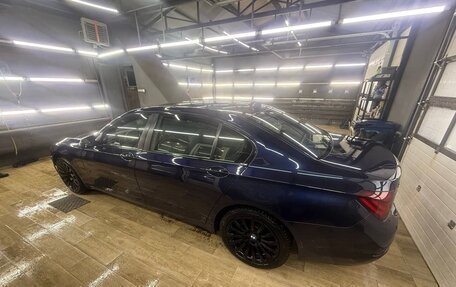 BMW 7 серия, 2015 год, 2 630 000 рублей, 6 фотография