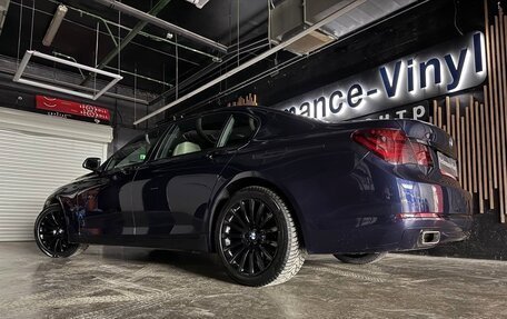 BMW 7 серия, 2015 год, 2 630 000 рублей, 19 фотография