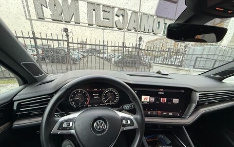 Volkswagen Touareg III, 2020 год, 6 500 000 рублей, 4 фотография