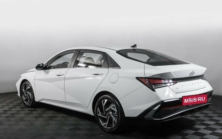 Hyundai Elantra, 2023 год, 2 180 000 рублей, 7 фотография