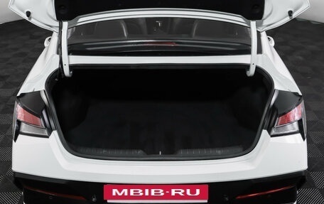 Hyundai Elantra, 2023 год, 2 180 000 рублей, 10 фотография