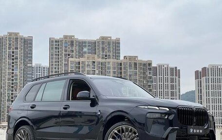 BMW X7, 2023 год, 12 880 000 рублей, 3 фотография
