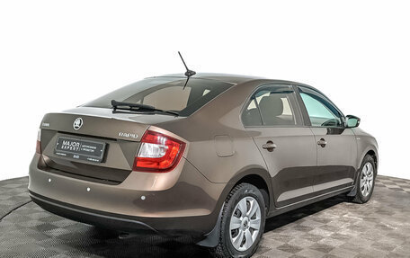 Skoda Rapid I, 2018 год, 1 400 000 рублей, 5 фотография