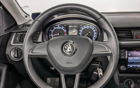 Skoda Rapid I, 2018 год, 1 400 000 рублей, 22 фотография