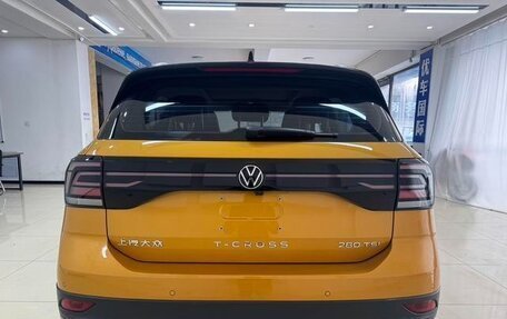 Volkswagen T-Cross I, 2021 год, 1 740 548 рублей, 7 фотография