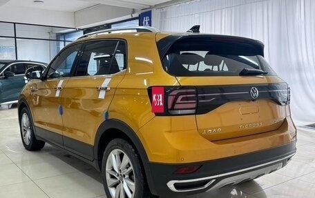 Volkswagen T-Cross I, 2021 год, 1 740 548 рублей, 6 фотография