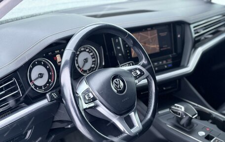 Volkswagen Touareg III, 2018 год, 4 350 000 рублей, 9 фотография