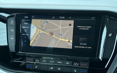 Volkswagen Touareg III, 2018 год, 4 350 000 рублей, 12 фотография