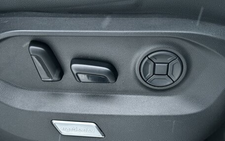 Volkswagen Touareg III, 2018 год, 4 350 000 рублей, 13 фотография