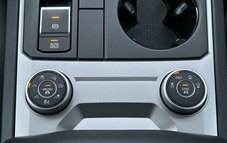 Volkswagen Touareg III, 2018 год, 4 350 000 рублей, 16 фотография