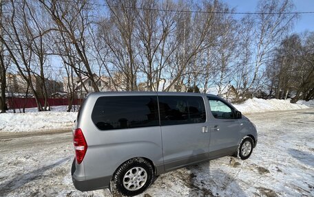Hyundai H-1 II рестайлинг, 2014 год, 1 950 000 рублей, 7 фотография
