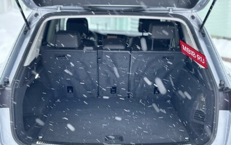 Volkswagen Touareg III, 2018 год, 4 350 000 рублей, 17 фотография