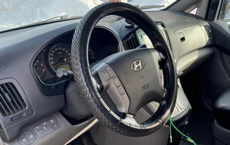 Hyundai H-1 II рестайлинг, 2014 год, 1 950 000 рублей, 20 фотография