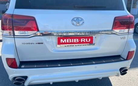 Toyota Land Cruiser 200, 2016 год, 6 999 999 рублей, 5 фотография
