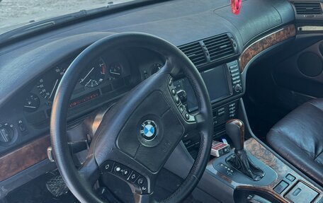 BMW 5 серия, 1997 год, 650 000 рублей, 8 фотография