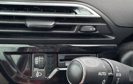 Citroen C4 Picasso II рестайлинг, 2016 год, 1 599 000 рублей, 8 фотография