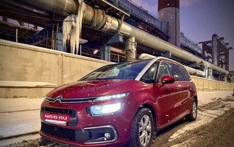 Citroen C4 Picasso II рестайлинг, 2016 год, 1 599 000 рублей, 3 фотография