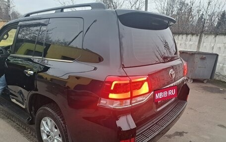 Toyota Land Cruiser 200, 2016 год, 4 800 000 рублей, 10 фотография