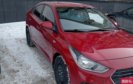 Hyundai Solaris II рестайлинг, 2018 год, 1 100 000 рублей, 4 фотография