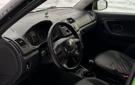 Skoda Fabia II, 2012 год, 380 000 рублей, 6 фотография